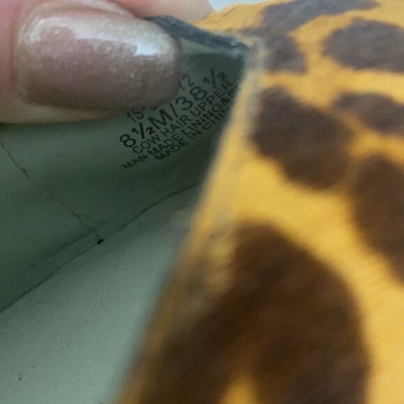 1. State Cheetah Print Pointed Toe Block Heel - Picture 7 of 7